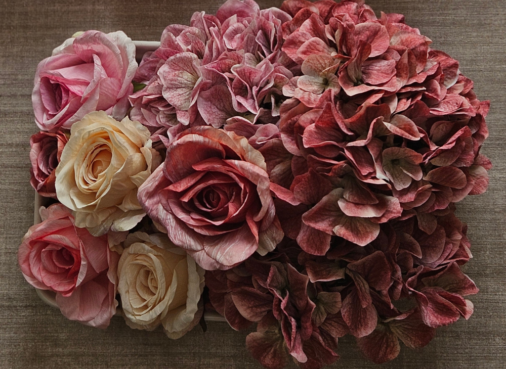 VINTAGE OLD FLOWERS